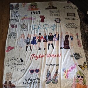 Swifty Inspired Collage Blanket.